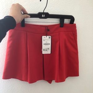Red skort